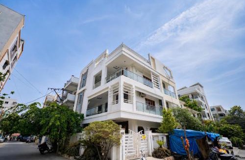 Serilingampally Apartment | Ariston by RedOlive 3BHK 20min ApolloNr Hitech