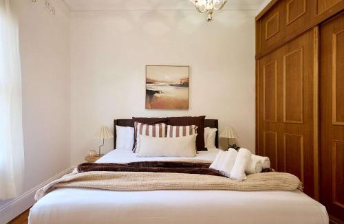 Arncliffe House | Arncliffe Hidden Gem - Near Brighton-Le-Sands