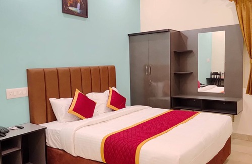Namakkal Hotel | ARUVI RESORT