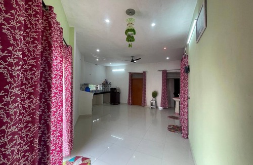 Mathura Bed & Breakfast | Arya Sadan Homestay
