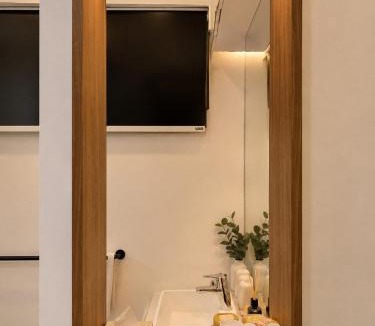 Downtown Kota Kinabalu Apartment | As Ensuite Cozy Room Netflix Centre KK