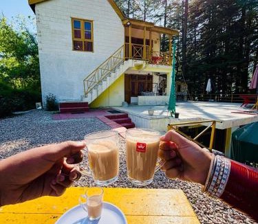 Old Manali Hotel | Asha Cottage