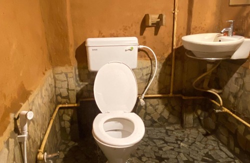 5th Block Hotel | Aura Kalari
