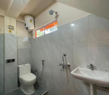 Laitmawsiang House | Aurala homestay