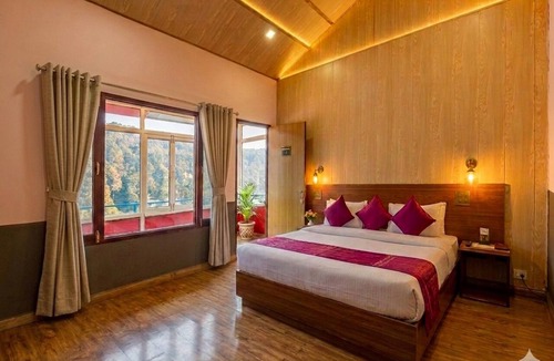 Kanatal Hotel | AUREVELLE KASTURA RESORT KANATAL