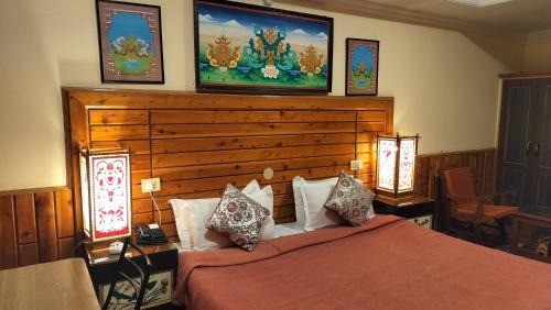 McLeod Ganj Hotel | Auspiscious Him View Hotel