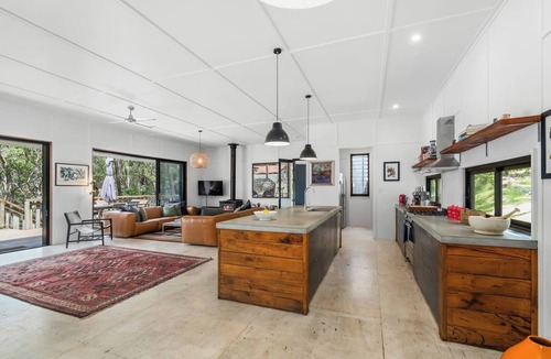 Austinmer House | Austinmer Bush & Beach Retreat - designed for memorable family holidays.