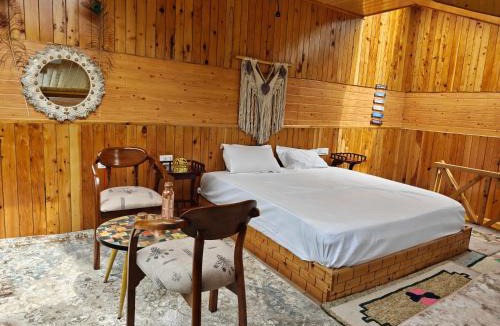 Banjar House | Avina Heaven