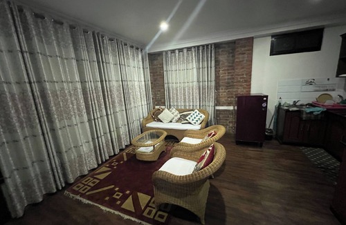 Burhanilkantha Cottage | Avocado Accommodations: 5-Cottages with 6 bedrooms with AC in Budhanilkantha
