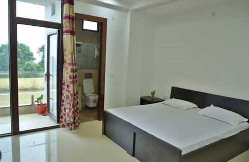 Geeta Nagar Apartment | Awesome Property Someone Will Love To Live