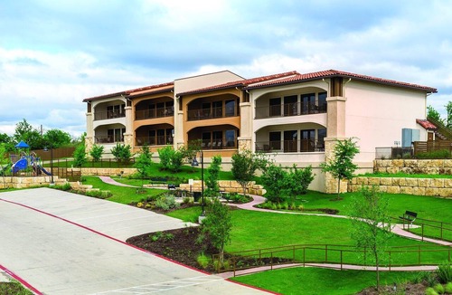 Marble Falls Resort | Awesome summers and gorgeous winters!