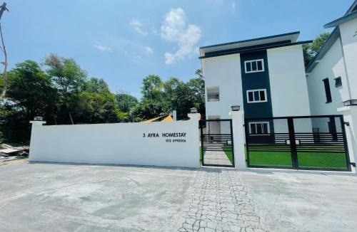 Shah Alam House | Ayra De Villa -Ayra Homestay 9-bedroom with Private Pool