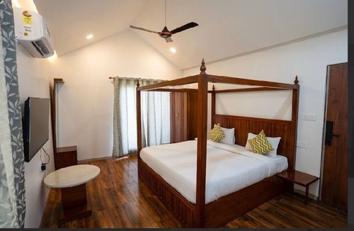 Devghar Hotel | Ayush retreat restaurant and resort