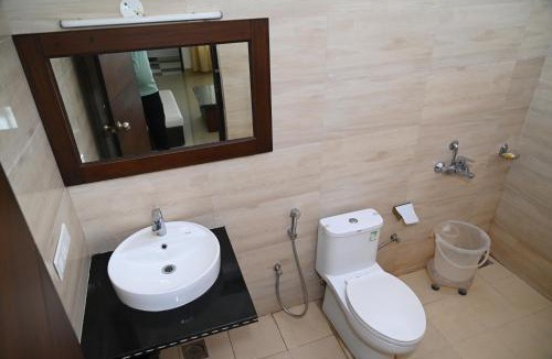 Dunda Hotel | Ayushman hotel
