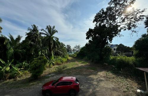 Si Rusa House | Azak Residence Homestay