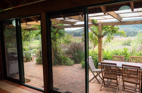 Back Forest Cottage | Back Forest Retreat Sunrise Cottage