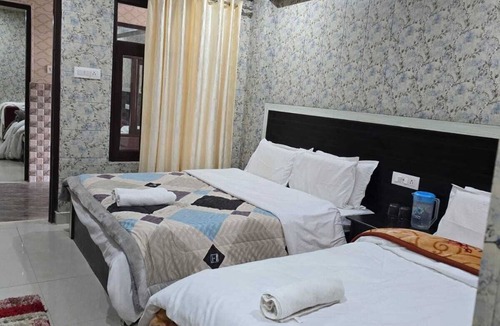 Badrinath Hotel | Badri Kalash Valley