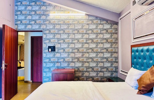 Kune Village Hotel | Bailey's Castle Villa