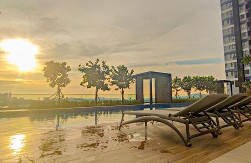 Nilai Apartment | Balcony Breeze at Ara Residence Nilai by HCK