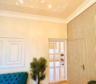 Ballygunge Apartment | Ballygunge 2BHK 2000sqft flat main road