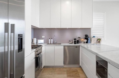 Mosman Apartment | Balmoral Bliss - Expansive Views to Iconic Sydney Heads, steps to Balmoral Beach.