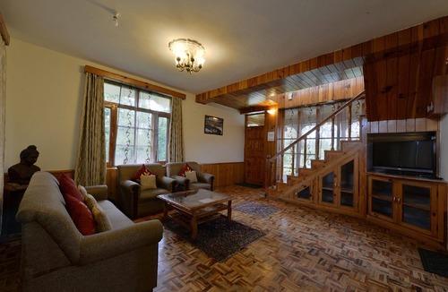 Naggar House | Bangloo in Treetops Cottage - Standalone Bungalow