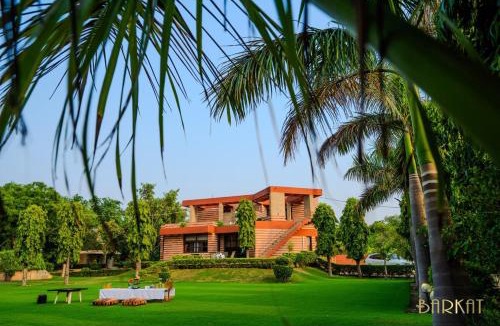 Dwarka Villa | Barkat Luxury Pool Farmhouse 4BHK Party Villa Delhi