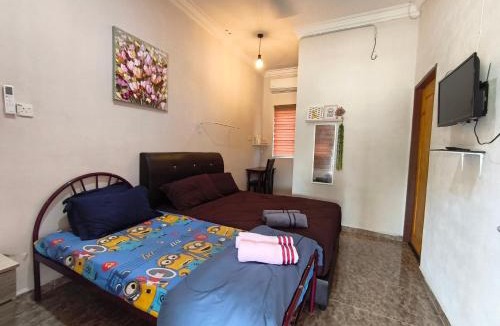 Setiu Ski Chalet | BASAR HOUSE SUITES RHU 10/PENARIK