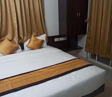 Baner Hotel | Basil Inn