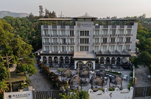 Tungarli Hotel | Basilica Resort Loanvala