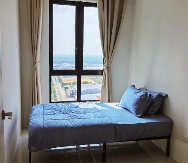 Simpang Ampat Apartment | Batu Kawan Sunset Seaview Condo near Ikea & Design Village