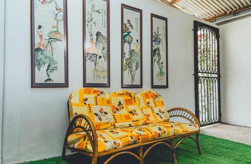 Batu Pahat Villa | Batu Pahat w Pooltable Villa 4BR16pax by Our Stay