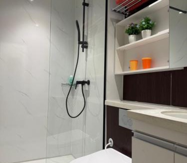 Likas Apartment | Bay Suites Home By Sea 海的家 1016