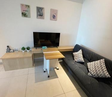 Likas Apartment | Bay Suites Home By Sea 海的家 1016