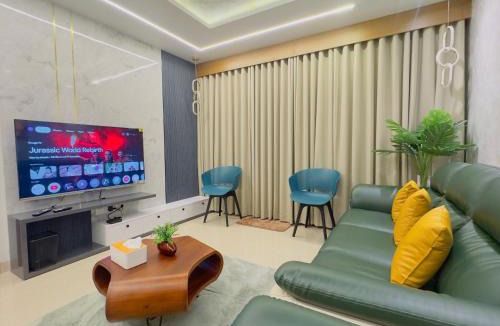 Kozhikode Apartment | Bayfront Bliss - Flat 3BHK in Calicut Beach-Wakeup to stunning views