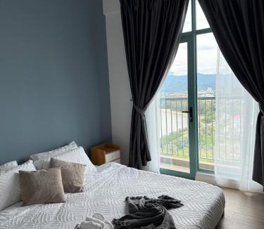 Likas Apartment | BaySuites Luxury Sea&Mountain View 22-19