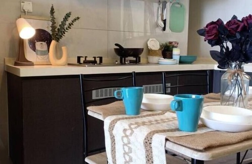 Tebrau Apartment | beach bar/seaview/4-13pax/CIQ 5MINS/Johor Bahru