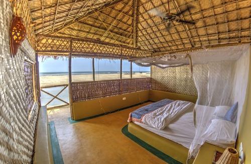 Mandrem Hotel | Beach Street Resort