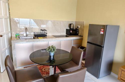 Si Rusa Apartment | Beachfront 2BR Apartment ,Sea View ,Pool & Parking ,Best Value Stay