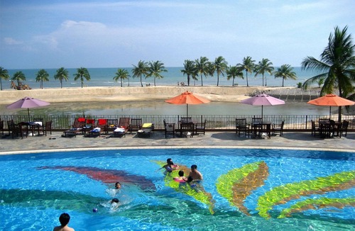 Taman Haji Zainal Apartment | Beachfront Seaview Paradise Lagoon Apartment Port Dickson PD