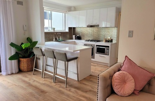 Cronulla Apartment | Beachside Apartment in the heart of Cronulla