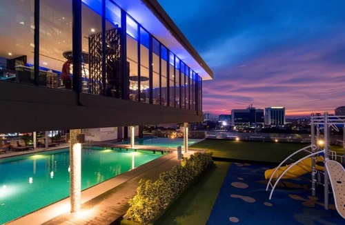 Tanjong Bidara Apartment | Beautiful 1BR Suite Perfect View to the Garden
