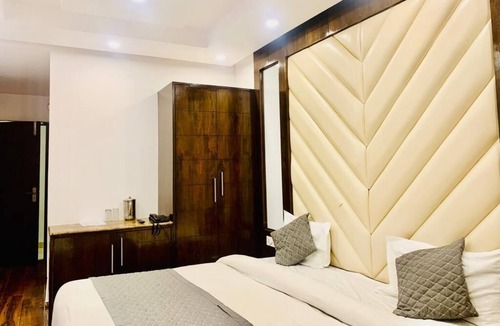 The Mall Road House | Beautiful hotel The Grand Valley Mussoorie