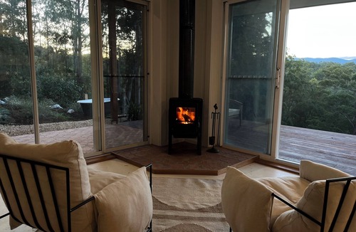 Bellingen Apartment | BellingenMountainViewStudio-private,views,outdoor bath,fire pit,close to town!