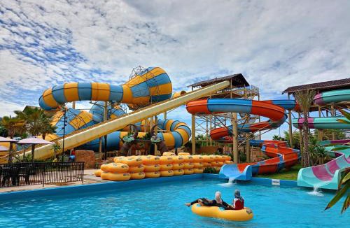 Kepala Batas Resort | Bertam Resort & Water Park Penang