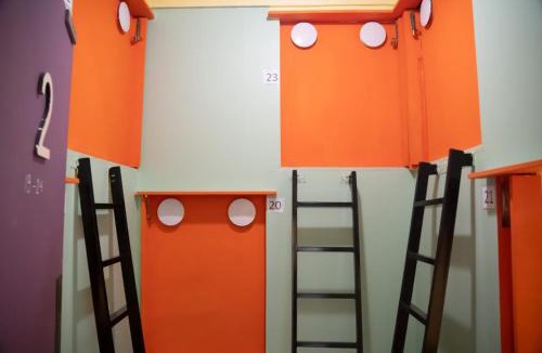 Imbi Hotel | Bestow Capsule Hostel