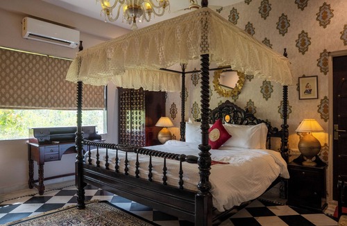 Jamwa Ramgarh Hotel | Bhanpur Haveli | Hidden Luxury Haveli Amid Greenery & Peace