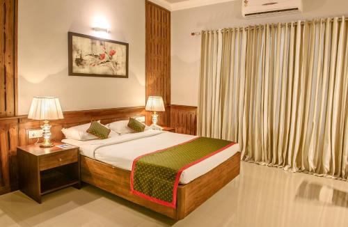 Guruvayur Hotel | Bhasuri Inn Guruvayoor