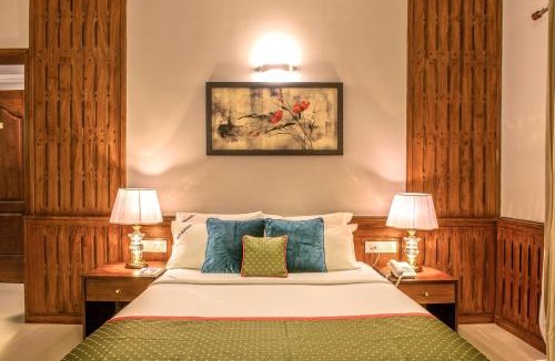 Guruvayur Hotel | Bhasuri Inn Guruvayoor