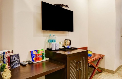 Mahipalpur Apartment | Blu Sapphire Inn Airport Aerocity Hotel